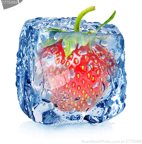 Image of Strawberry in ice with drops