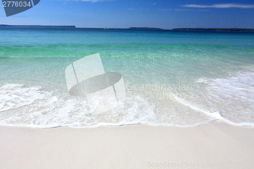 Image of Waves on the beach