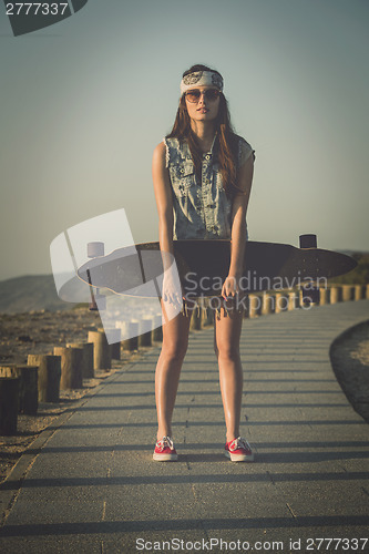 Image of Skater Girl