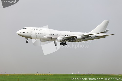 Image of Plane landing