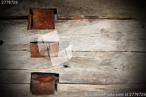 Image of intersection of beams on wall