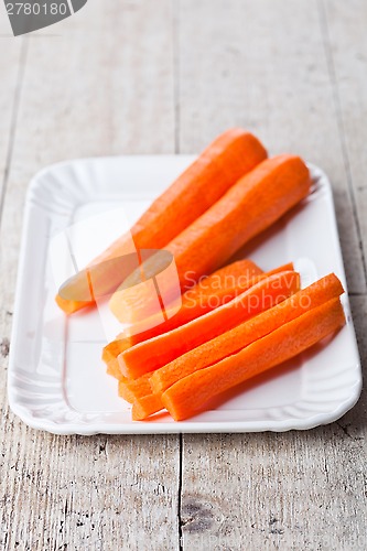 Image of fresh carrots 