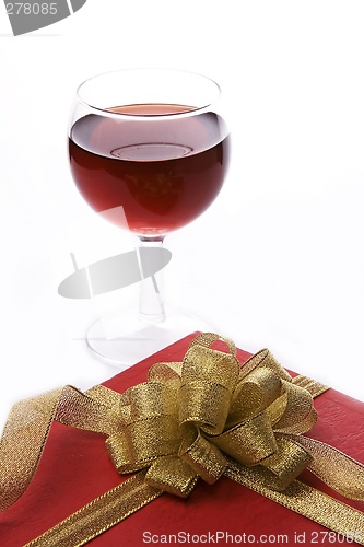 Image of Wine and Gift Box