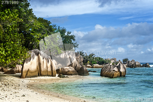 Image of tropical island