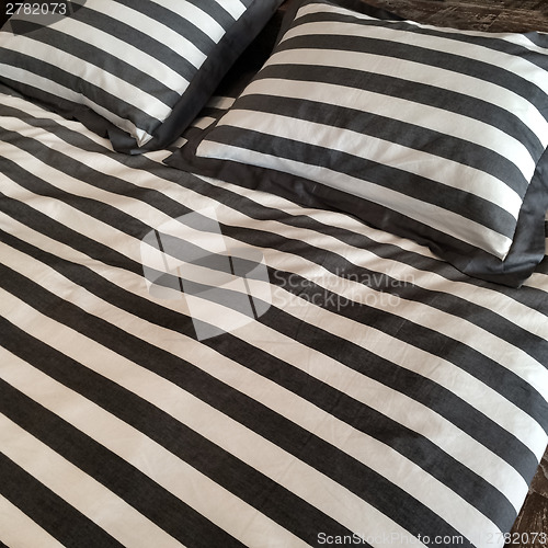 Image of Striped bed linen