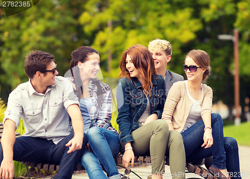 Image of group of students or teenagers hanging out