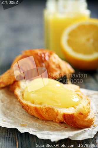 Image of Croissant with lemon cream.