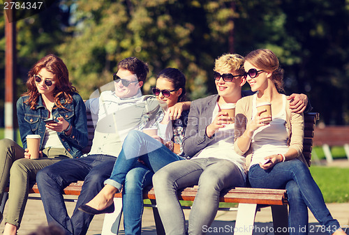 Image of group of students or teenagers hanging out