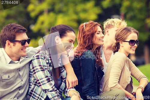 Image of group of students or teenagers hanging out