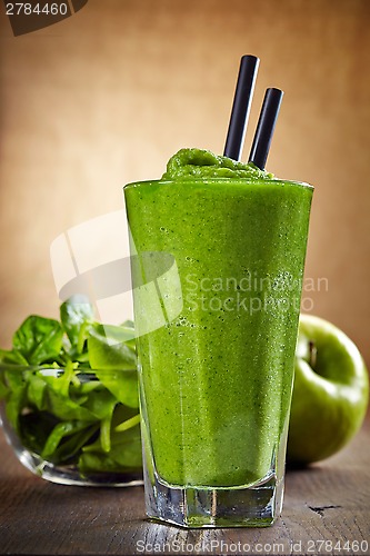 Image of glass of green smoothie