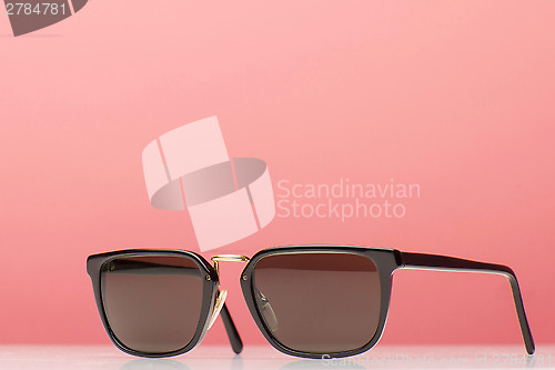 Image of brown Sunglasses