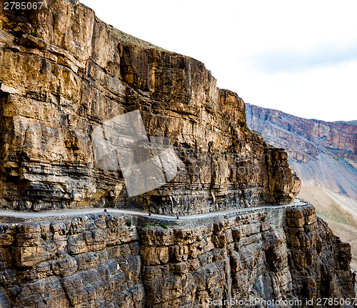 Image of serpentine road