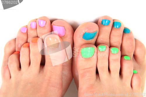 Image of woman feets and colors 