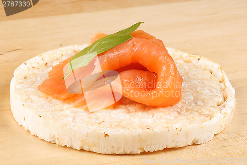 Image of Rice cake with smoked salmon