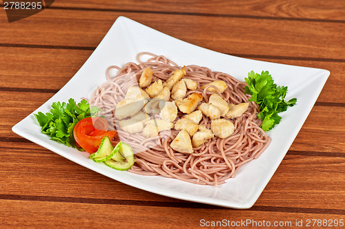 Image of pasta with chicken meat