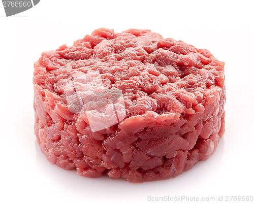 Image of fresh beef tartare