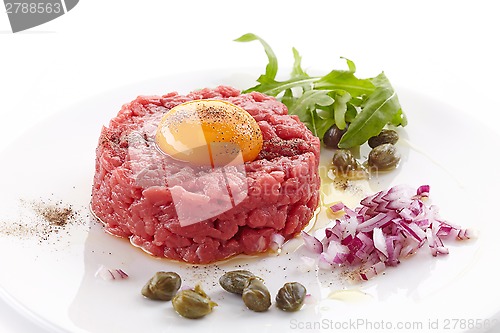 Image of fresh beef tartare