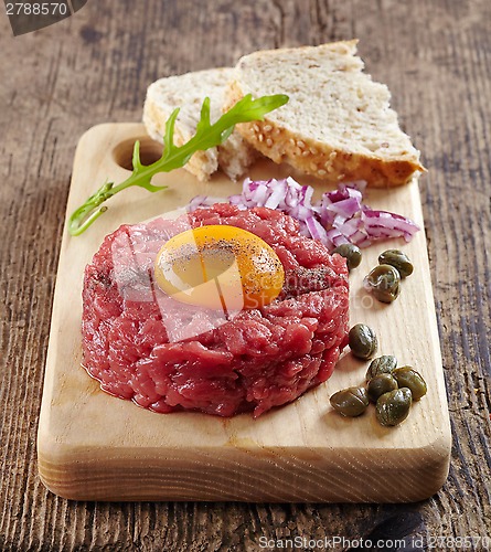 Image of fresh beef tartare