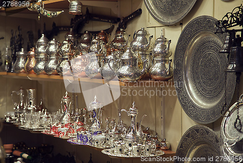 Image of Metal dishware shop