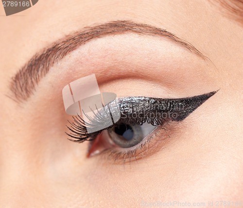 Image of eyes make-up, eyeliner