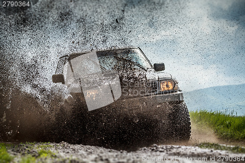 Image of Jeep in mud