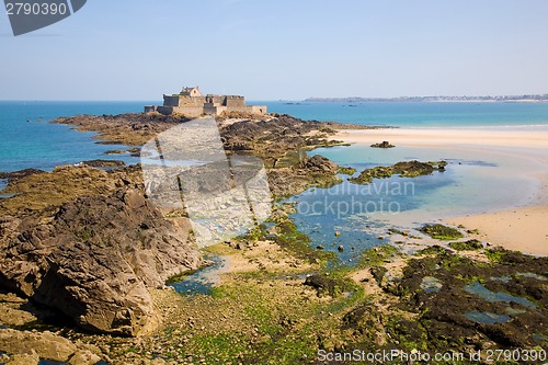 Image of Saint Malo, Fort National and beach