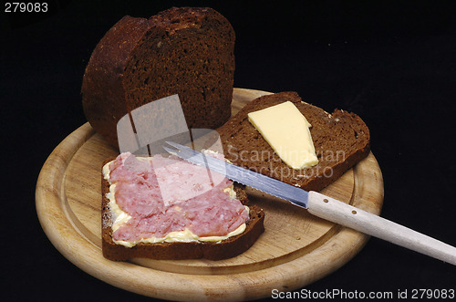 Image of Bread and sausage