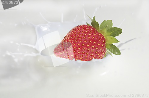 Image of Strawberry in milk