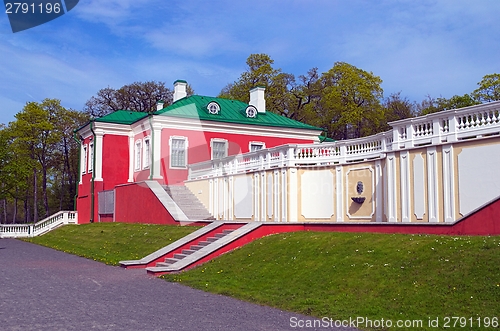 Image of Kadriorg Palace in Tallinn, outdoor shot