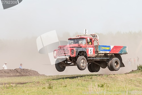 Image of Jumping truck on racing line