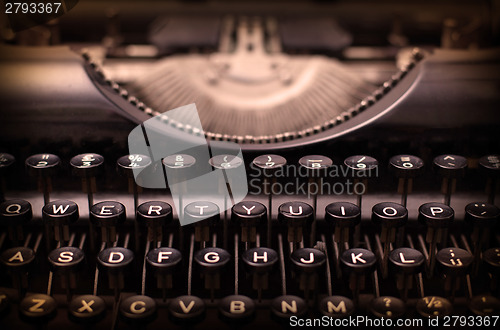 Image of Close up of a dirty vintage typewriter