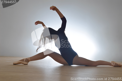 Image of modern style ballet