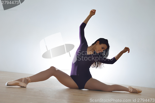 Image of modern style ballet