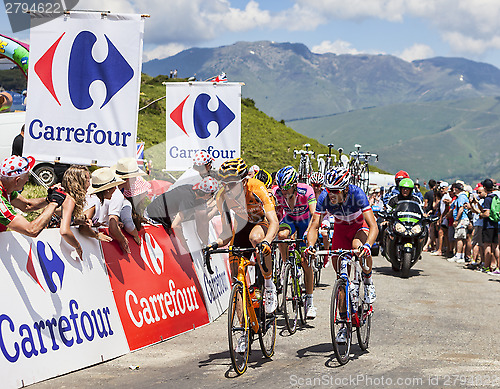 Image of Cyclists on Col de Val Louron Azet