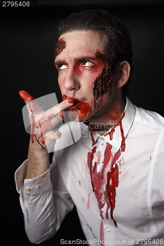 Image of Psychopath with bloody knive