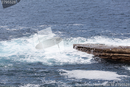 Image of Breaking ocean wave