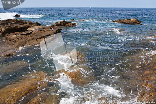 Image of Breaking ocean wave