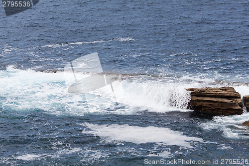 Image of Breaking ocean wave