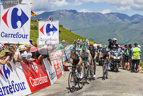 Image of Cyclists on Col de Val Louron Azet