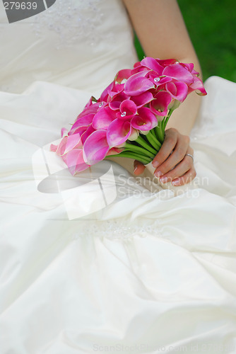 Image of Bride with wedding bouquet