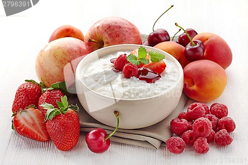 Image of Bowl of rice flakes porridge