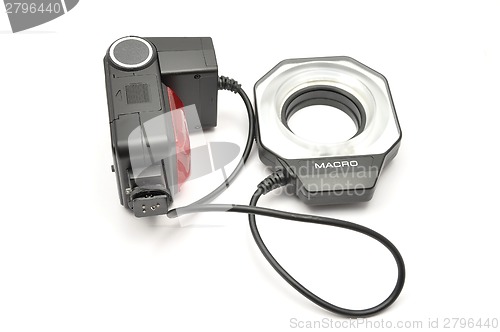 Image of Detailed but simple image of ring flash