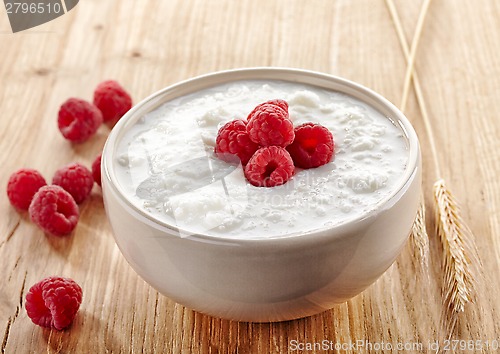 Image of Bowl of rice flakes porridge