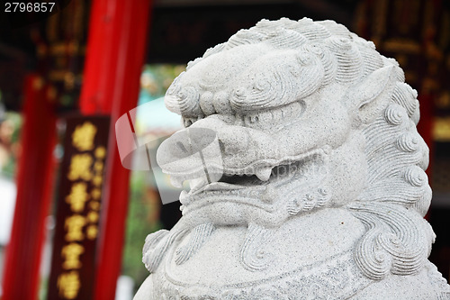 Image of Chinese Lion statue in Wong Tai Sin Temple