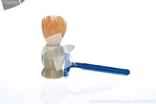 Image of Shaving brush and razor