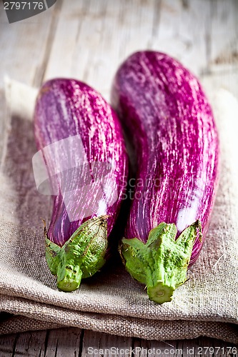 Image of two fresh eggplants 