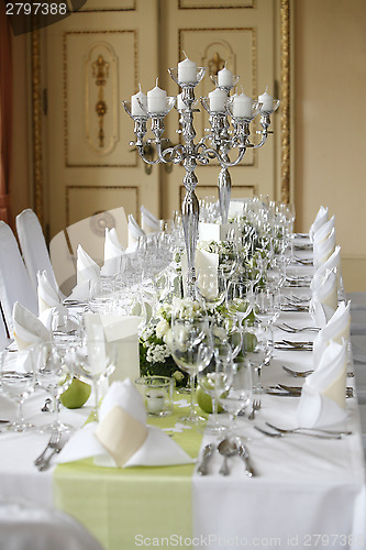 Image of Laid wedding table 