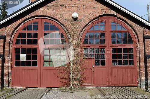Image of old brick building locomotive depot