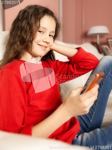 Image of young girl mobile phone