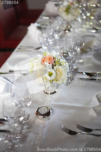 Image of Laid wedding table 